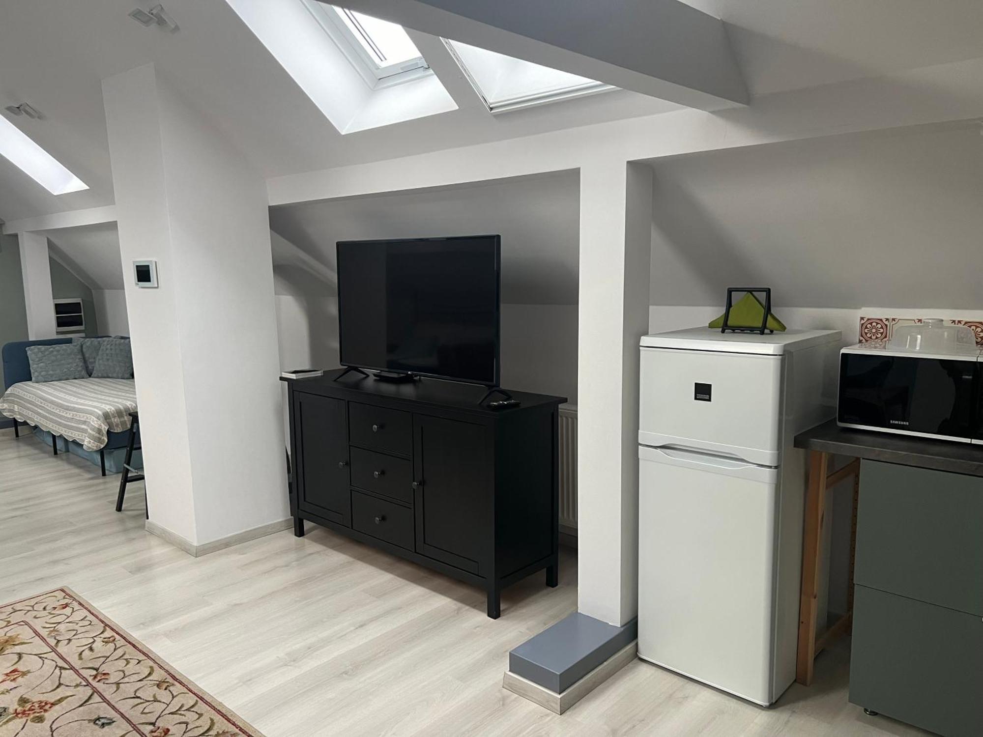Buekkoes Apartman Apartment เซนเทนแดร ภายนอก รูปภาพ