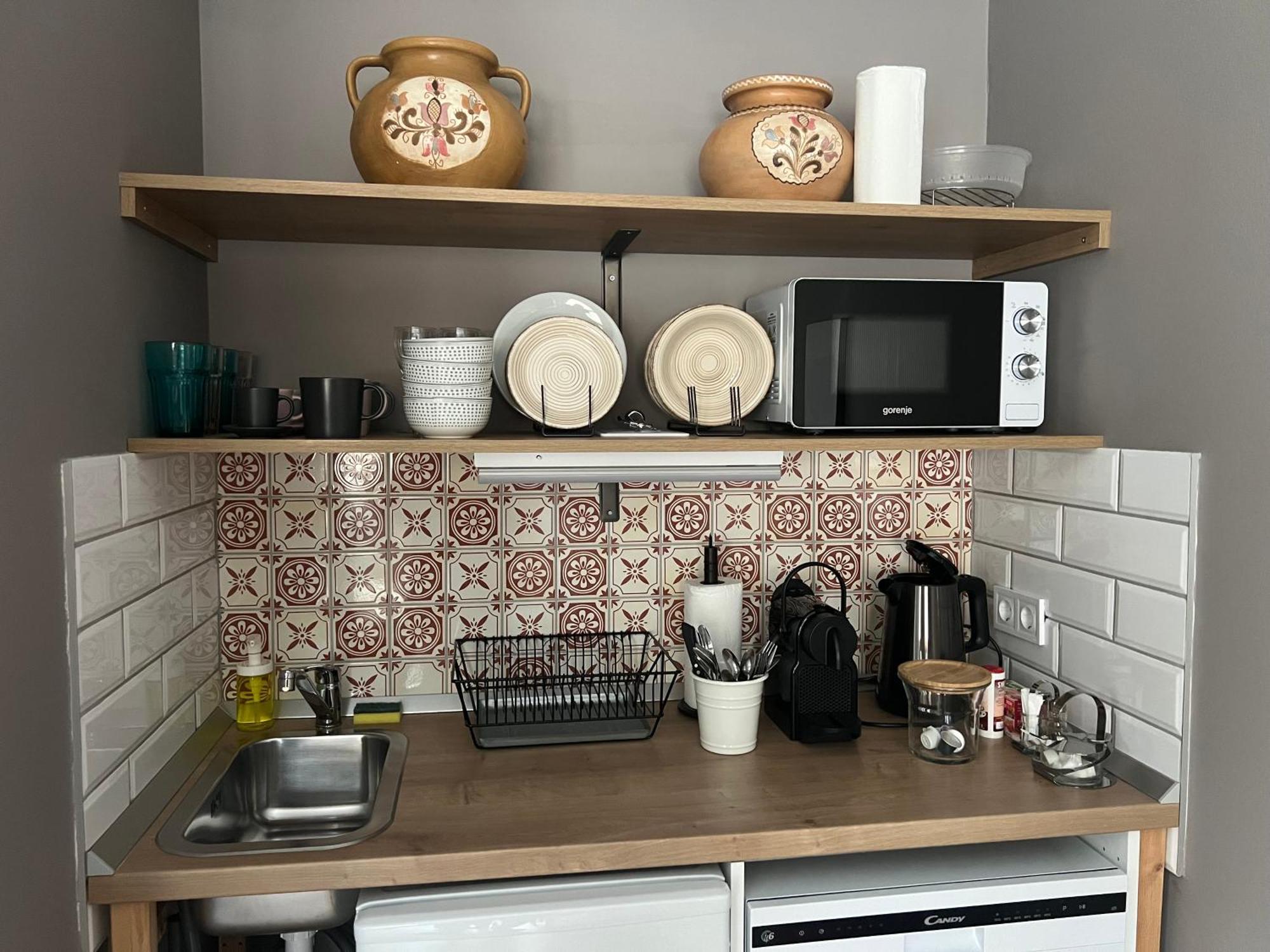 Buekkoes Apartman Apartment เซนเทนแดร ภายนอก รูปภาพ